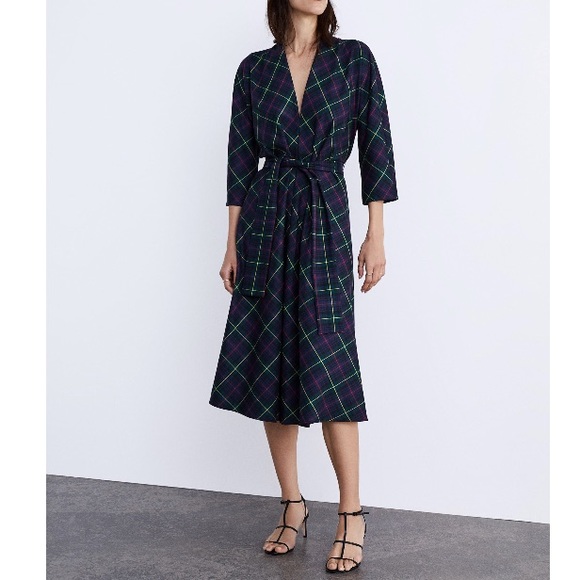 Zara Dresses & Skirts - Zara plaid dress